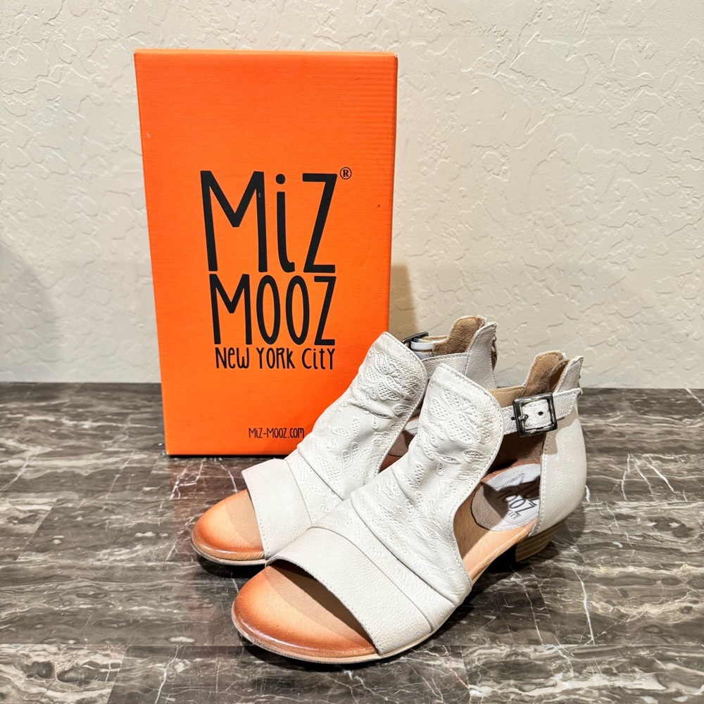 Miz Mooz Corra Leather Sandals